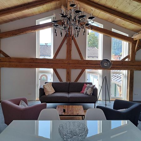 Neu! Ferienwohnungen Im Lueftlmalereck, Hennalahaus Oberammergau Eksteriør bilde