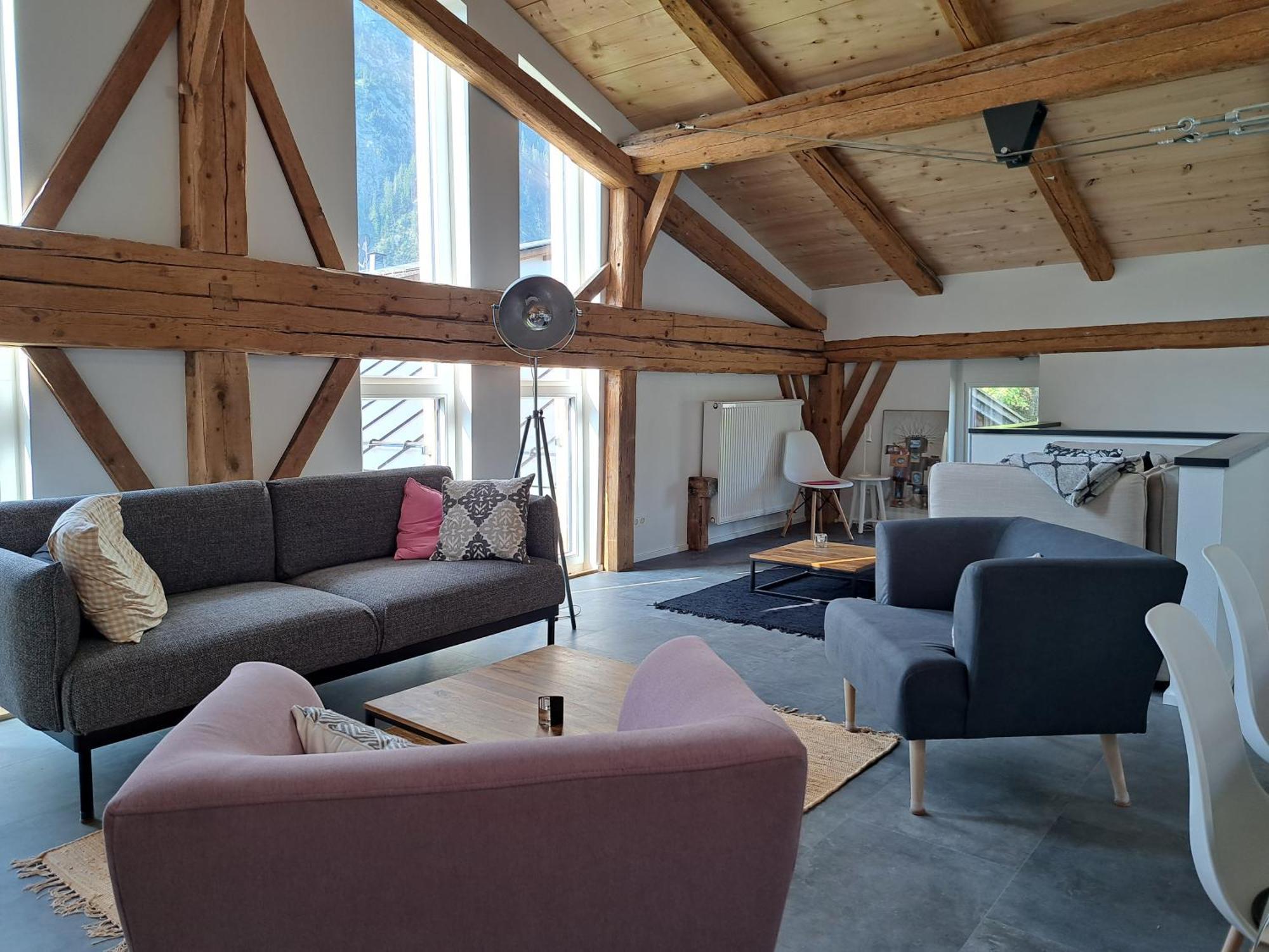 Neu! Ferienwohnungen Im Lueftlmalereck, Hennalahaus Oberammergau Eksteriør bilde