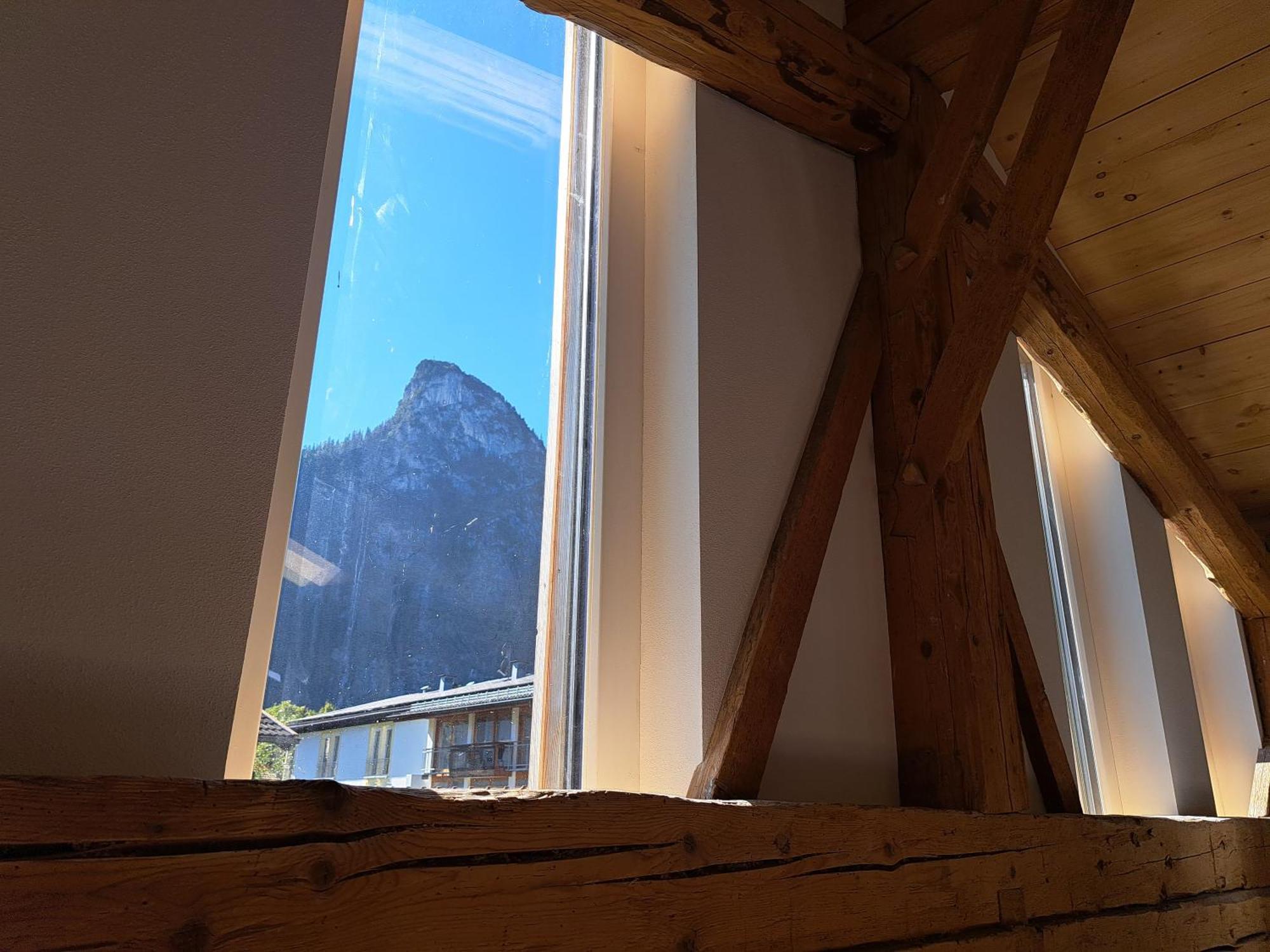 Neu! Ferienwohnungen Im Lueftlmalereck, Hennalahaus Oberammergau Eksteriør bilde